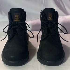 Timberland Boy’s Classic Ankle Boot - Size: 6